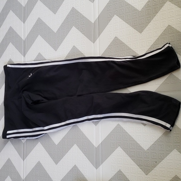 adidas compression leggings size Small Style #CE2441.  NWOT - Picture 2 of 5
